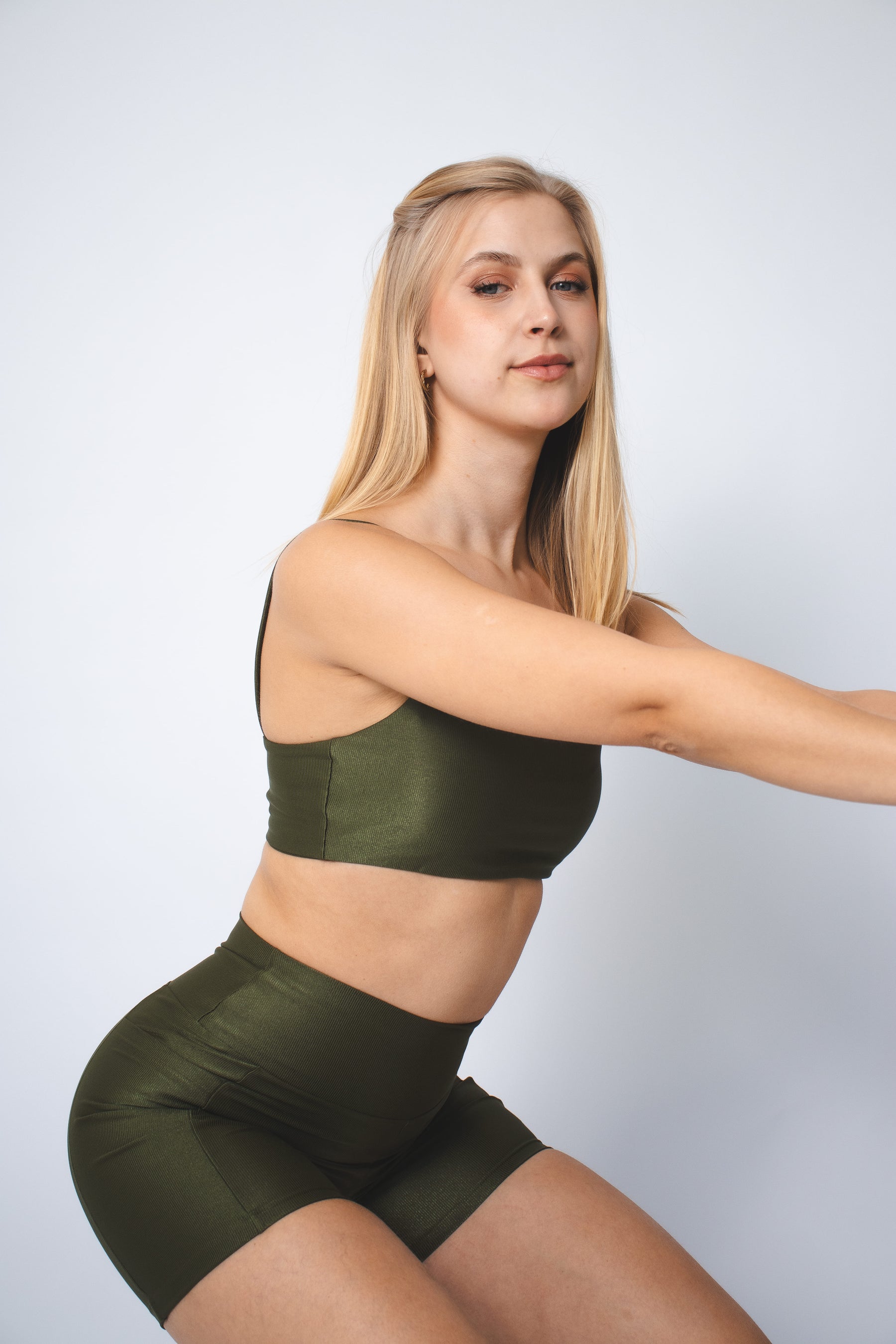 Short Com Bolso Sálvia